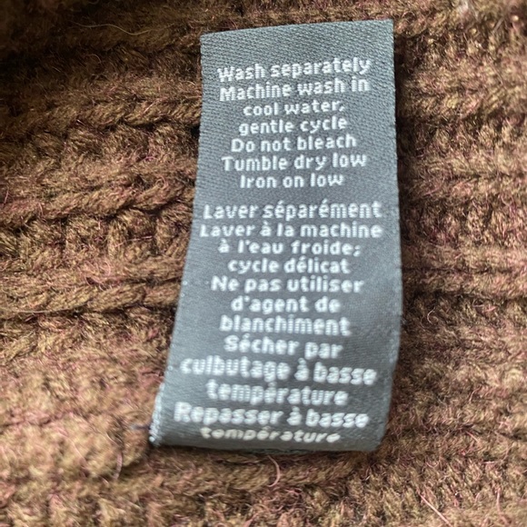 Logan Hill Medium Men Acrylic Chocolate Brown Long Sleeve Button Up Card… - Picture 12 of 14